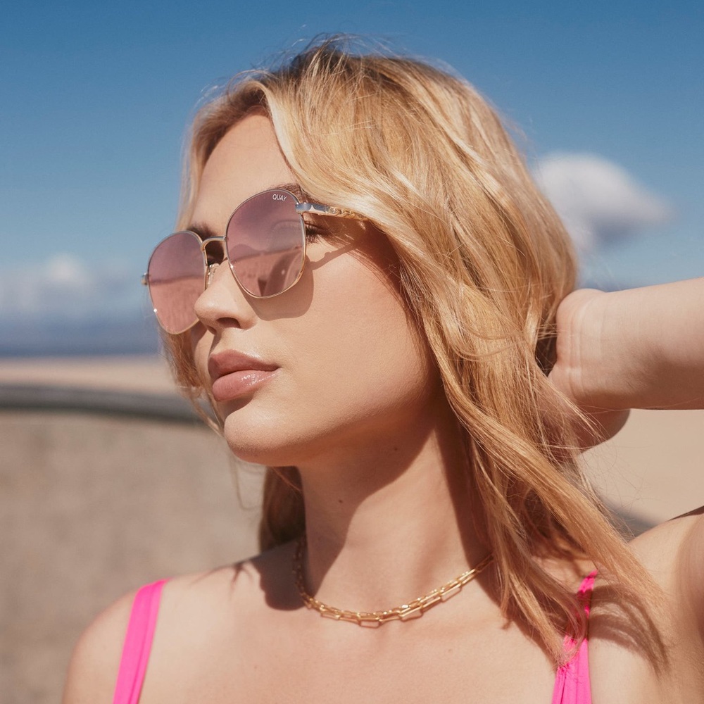 Quay Jezabell Links Sunglasses